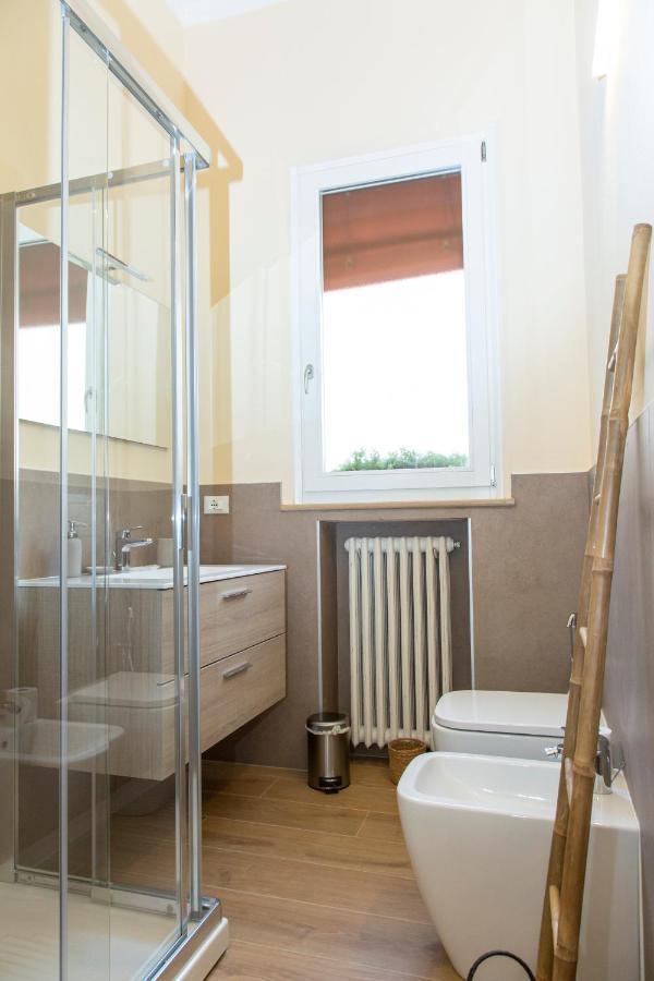 פררה Interno Estense 753 מראה חיצוני תמונה